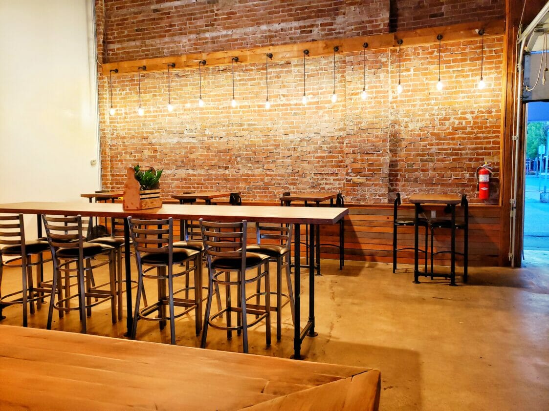 Flashback Tasting Room - Gord Gagne
