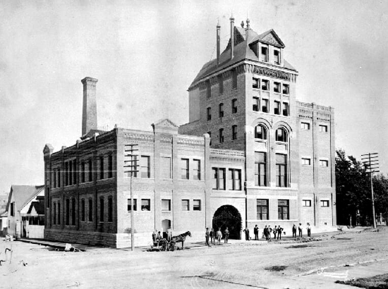 The Victoria-Phoenix Brewery (built 1890) later became a Labatt brewery until it was demolished in 1982.