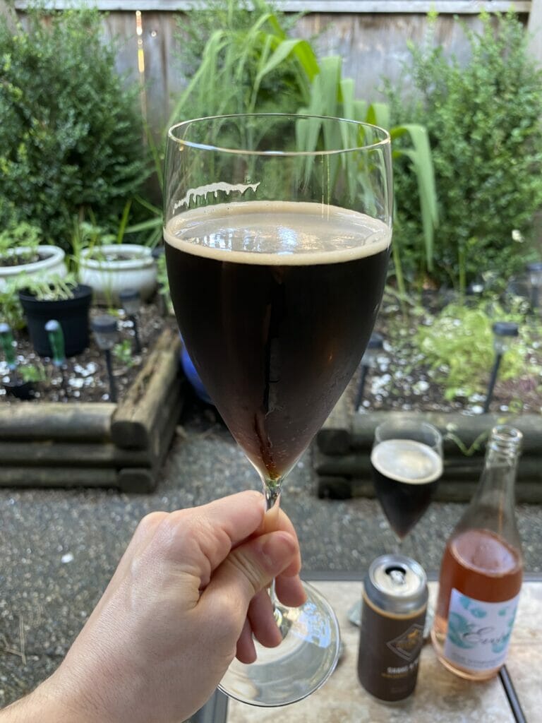 Black velvet beer cocktail 